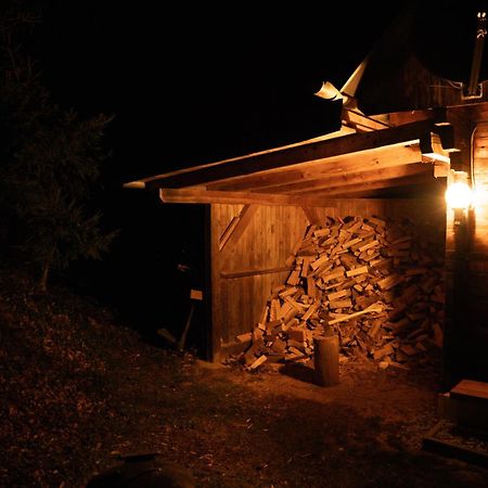 Gregor'S Ferienhaus Im Wald Edelschrott المظهر الخارجي الصورة