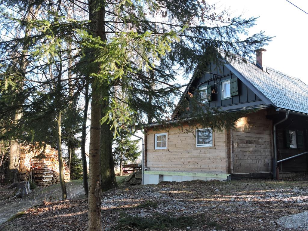 Gregor'S Ferienhaus Im Wald Edelschrott المظهر الخارجي الصورة